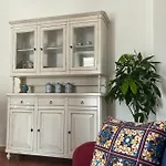 Sissi House *